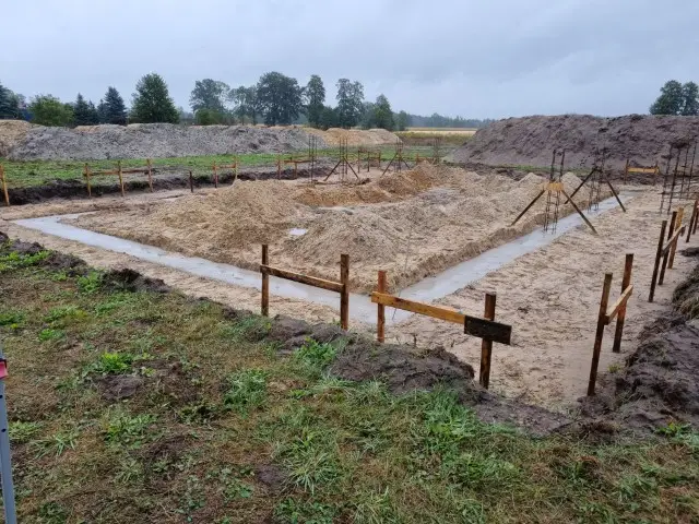 20240913 163824 (dębowa 6 )