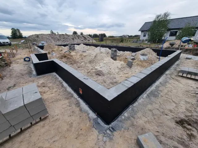 20240925 181547 (dębowa 6 )